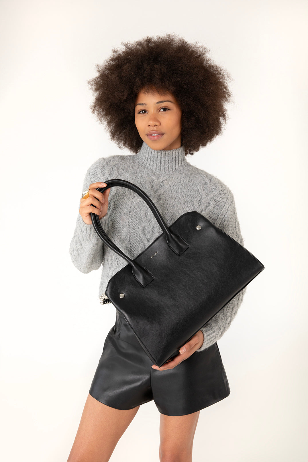 DILA Vegan Tote Bag – Forum | Color: Navy - variant::navy