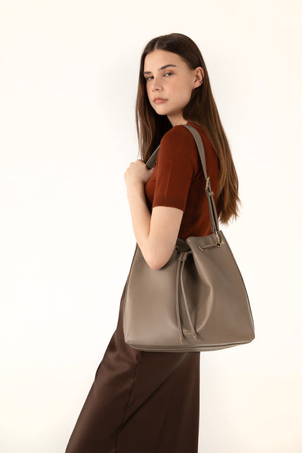 JAN Vegan Bucket Bag – Theme | Color: Black - variant::black