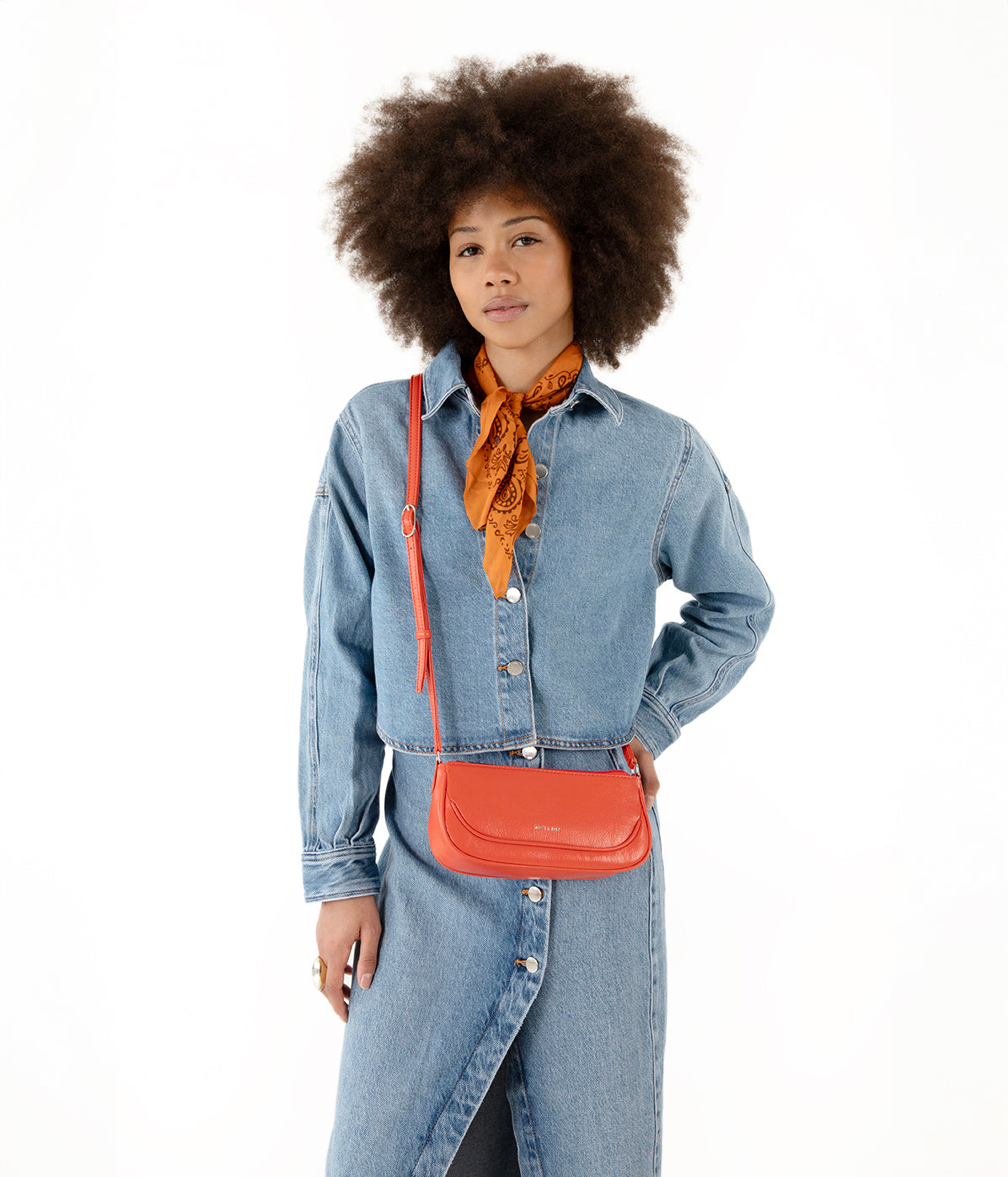 BUDDY Vegan Crossbody Bag – Theme | Color: Lunar - variant::lunar
