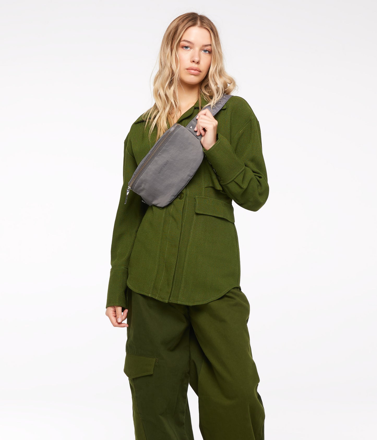 variant::grey -- wik oam grey