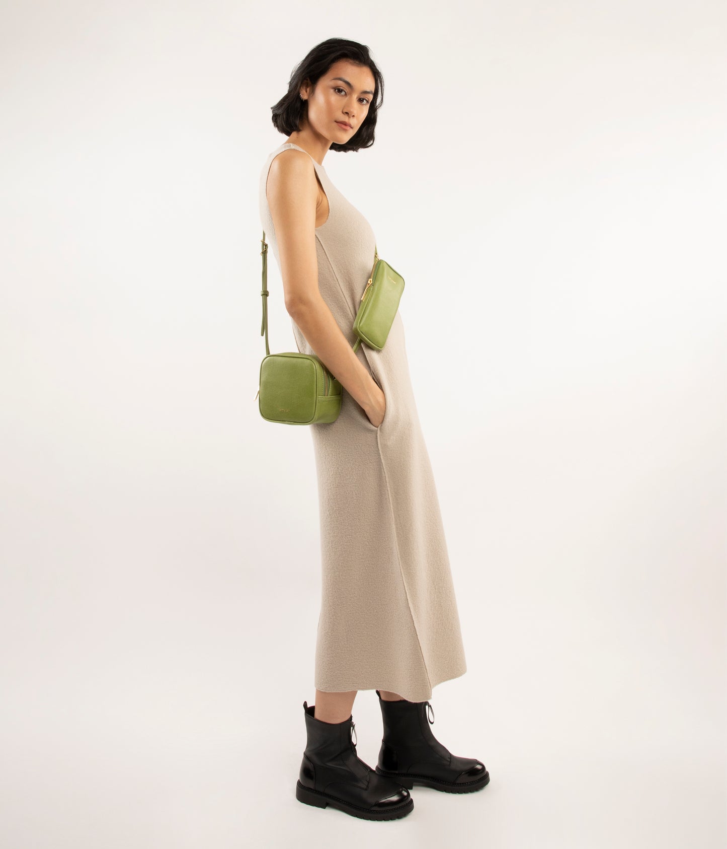 SWAE Vegan Crossbody Bag - Vintage | Color: Brown - variant::chili