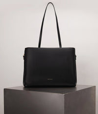 BLACK / OS