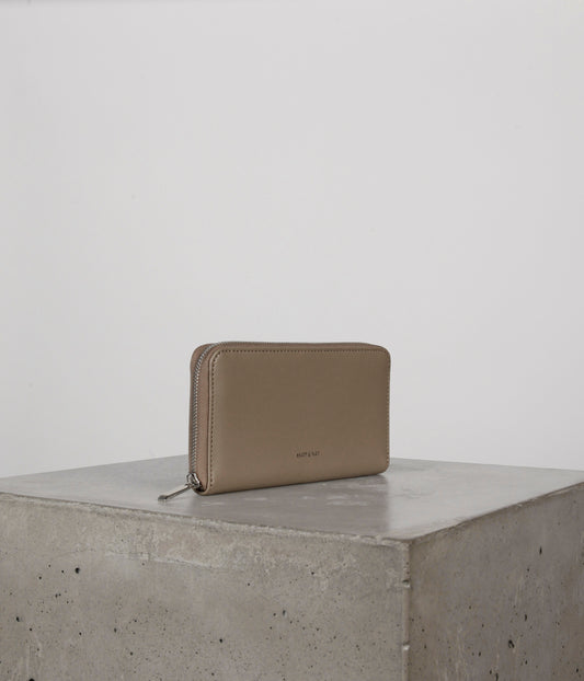 LEICI Vegan Wallet - UPPEAL™ | Color: Cappuccino - variant::cappuccino