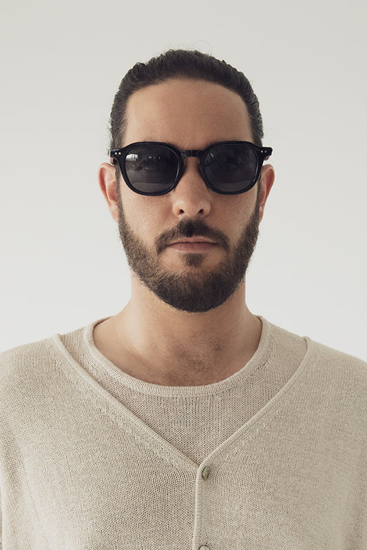 NIKA Round Foldable Recycled Sunglasses | Color: Tortoise - variant::tortoise