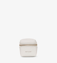 WHITE / OS