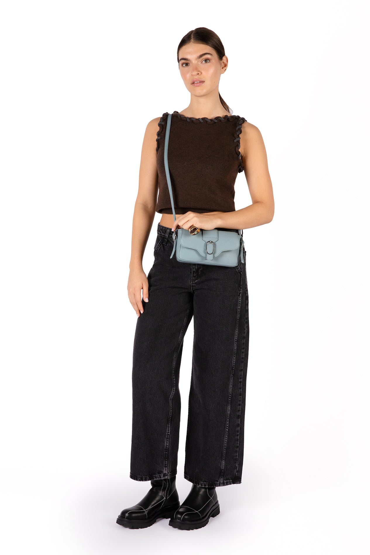ISABELLE SM Vegan Crossbody Bag – Grain | Color: Olivine - variant::olivine